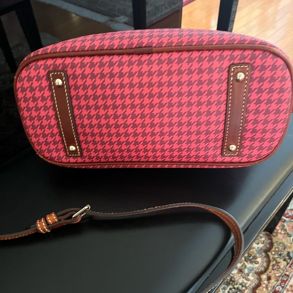 Dooney & Bourke Red Houndstooth
Zip Zip Satchel - Picture 5 of 6